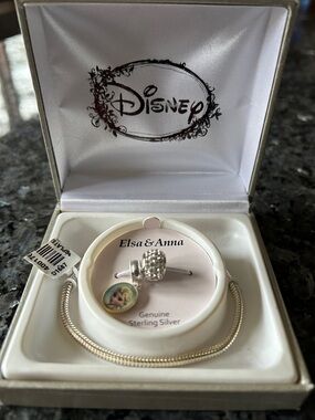 Disney Elsa & Anna Sterling Silver Photo Charm Ring - Silver